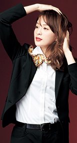 81810 en joie(アンジョア) 高ストレッチ裏地×シワになりにくいニットジャケット 無地 93-81810