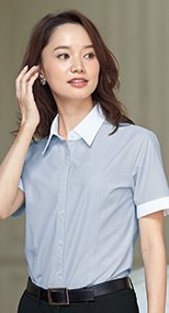 en joie(アンジョア) 06096 細かいストライプにおしゃれクレリック半袖シャツ 93-06096