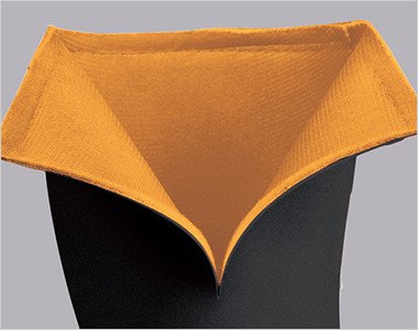 水場の作業等でも足が冷えにくいウレタン素材のライニングを使用しています。