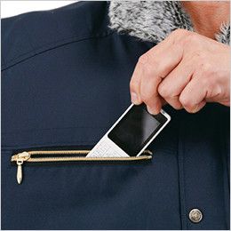 ジーベック 882 襟ボアで暖かい防寒ブルゾン 右胸 携帯電話収納ポケット